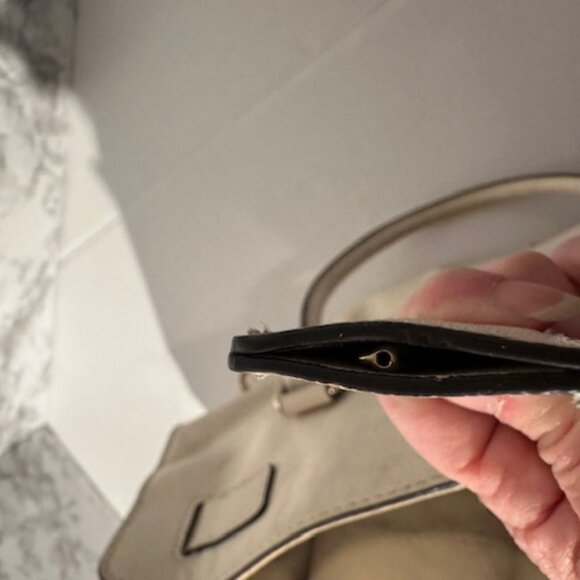 Michael Kors Cream Colored Large Purse Bag - Picture 10 of 16